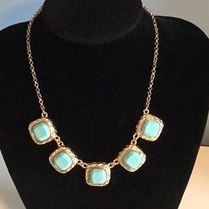 New Monet gold tone necklace